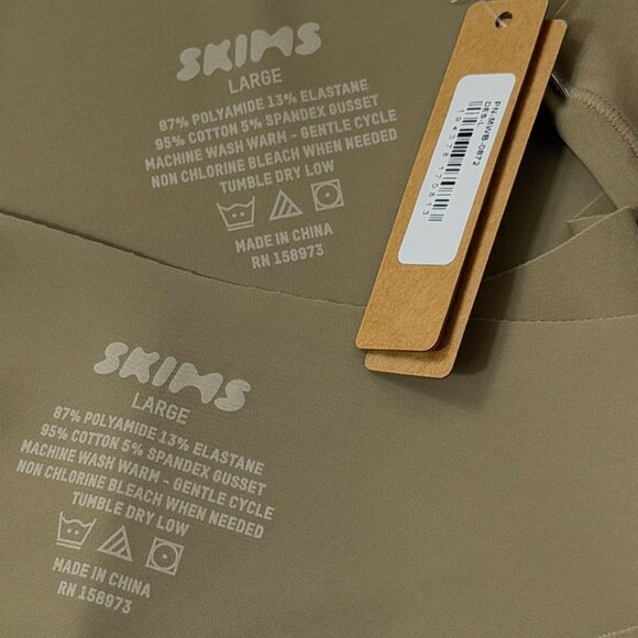 SKIMS Naked Bikini Brief Lot of 2 Desert Large - Picture 9 of 13